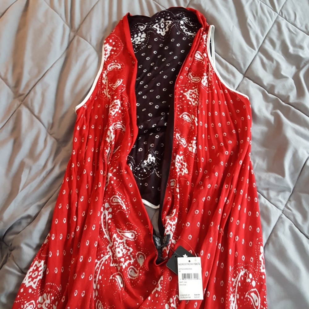 Nordstrom Women's Reversible Bandanna Print Cover